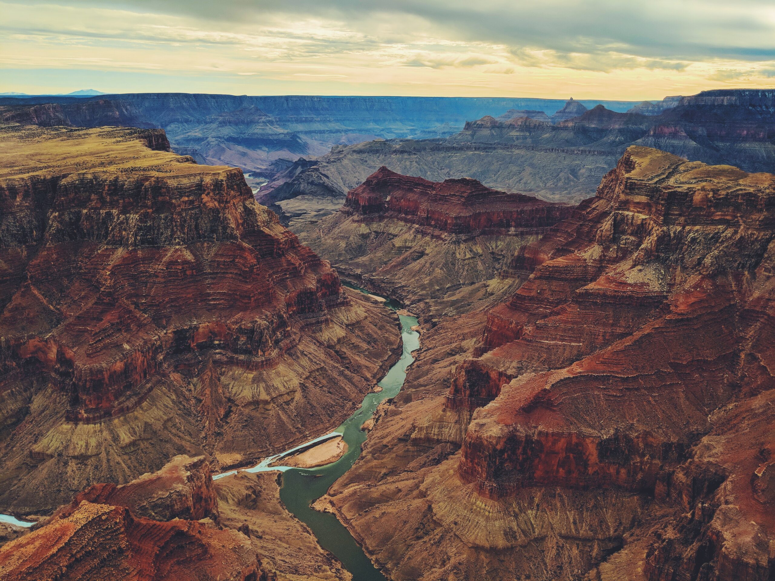Rim Sponsors 2022$2000 - Company logo on GrandCanyon T-shirt, Web and social media recognition, and a special gift
